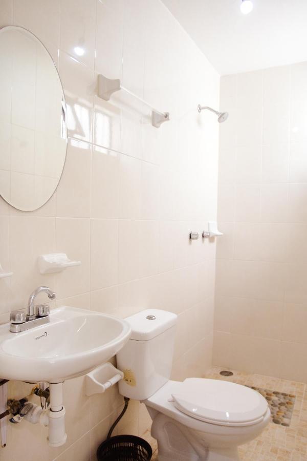 Casa San Cristobal Hostel San Cristóbal de Las Casas Екстериор снимка