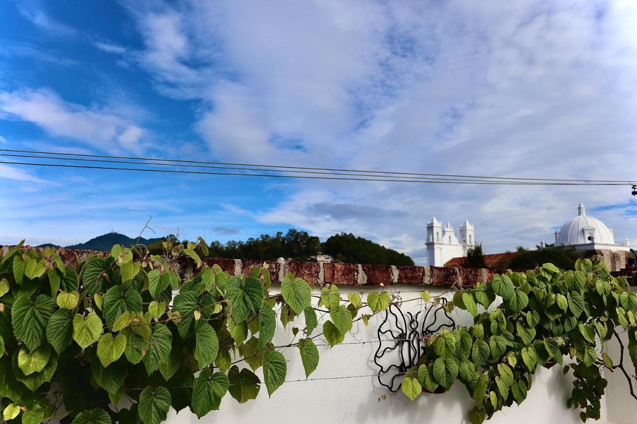 Casa San Cristobal Hostel San Cristóbal de Las Casas Екстериор снимка